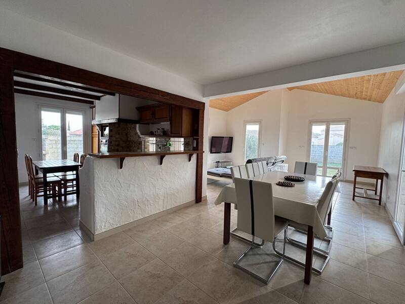 Maison à louer, 103m², SIGEAN