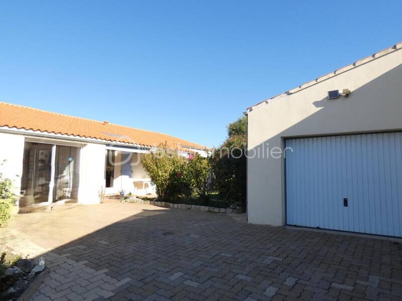 Maison à vendre, 140m², L'HOUMEAU