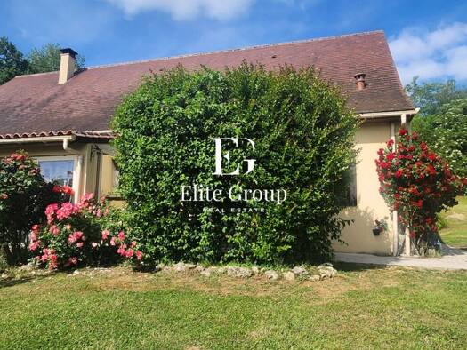 Maison à vendre 245 920 € 5 pièces 4 chambres 120 m² 2 657 m² de terrain Saint-Chamassy 24260