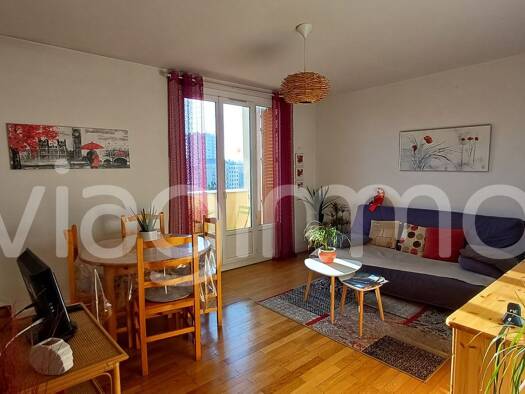 Appartement en viager occupé Bouquet 30 500 € 2 pièces 1 chambre 52 m² Étage 6/7 Abry Grenoble 38000