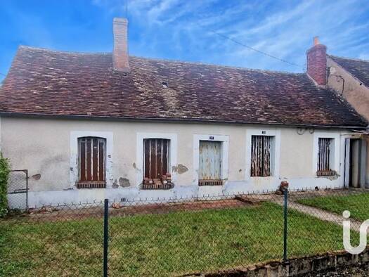 Maison à vendre 43 000 € 3 pièces 2 chambres 200 m² 570 m² de terrain Saint-Fargeau 89170