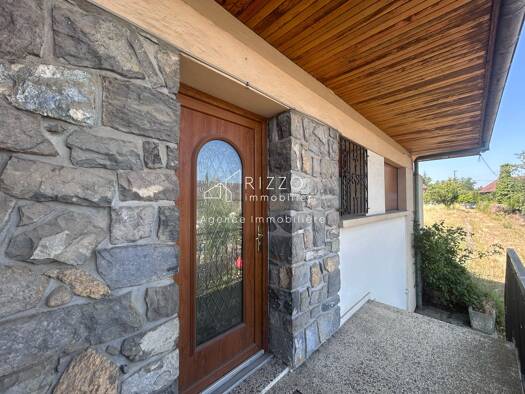 Maison à vendre 545 000 € 6 pièces 4 chambres 109,6 m² 1 180 m² de terrain Thonon-les-Bains 74200