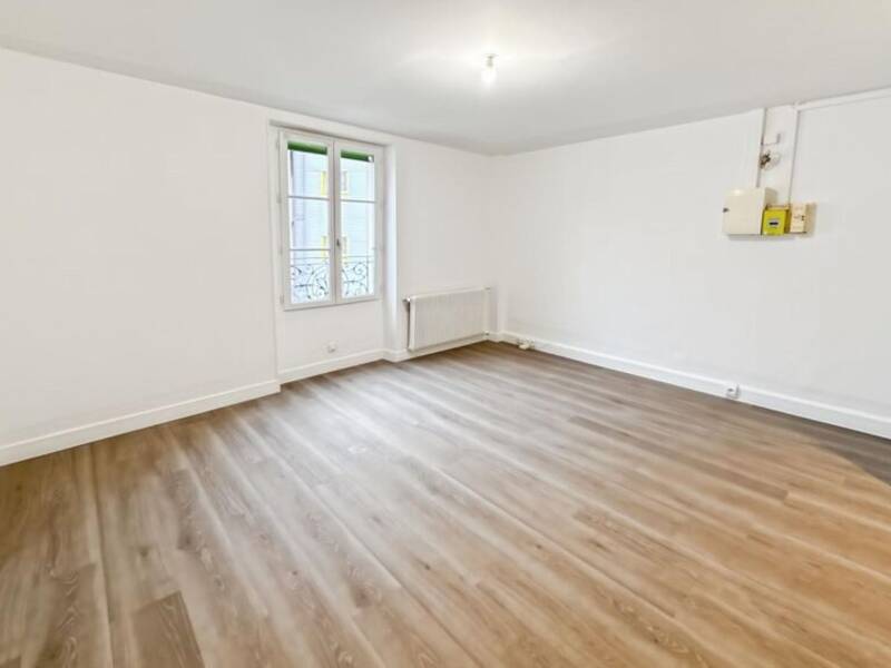 Maison à louer, 20m², PARIS 15E