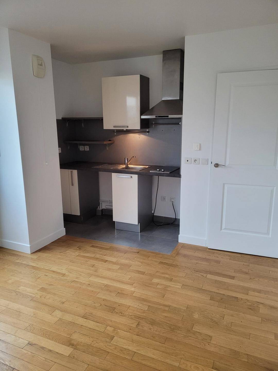 Maison à louer, 23m², ISSY LES MOULINEAUX