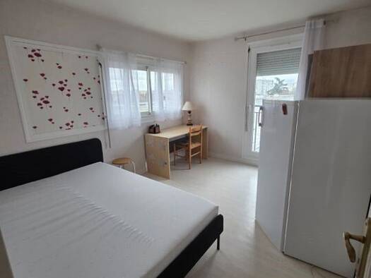 Appartement à louer 500 € 5 pièces 4 chambres 93 m² Bois de Marche-Marais Le Mée-sur-Seine 77350