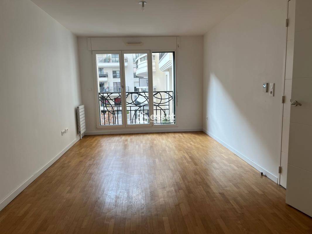 Maison à louer, 49m², LEVALLOIS PERRET