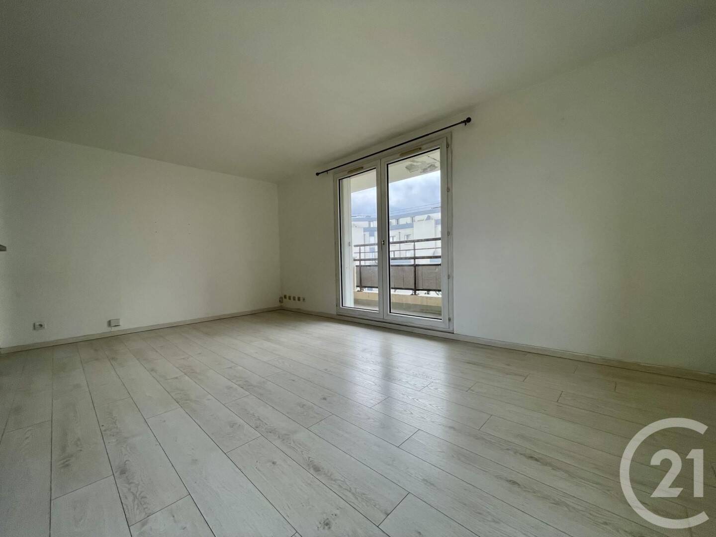 Maison à louer, 55m², COURCOURONNES