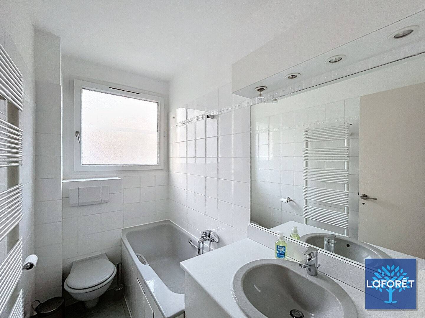 Maison à louer, 30m², LEVALLOIS PERRET