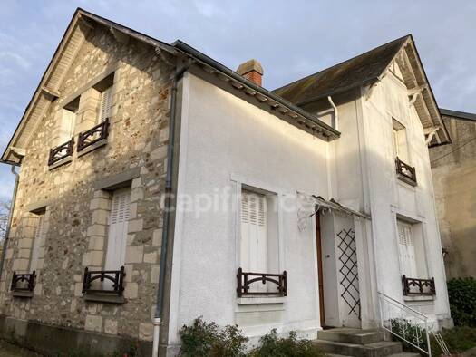 Maison à vendre 194 400 € 8 pièces 4 chambres 170 m² 1 300 m² de terrain Fère-en-Tardenois 02130