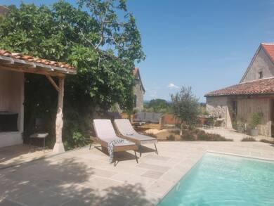 Maison à vendre 289 000 € 4 pièces 2 chambres 80 m² 250 m² de terrain Caylus 82160