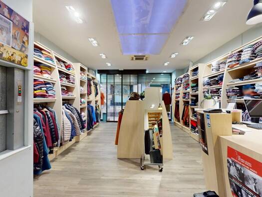 Boutique à vendre Fonds de commerce 145 000 € 7 pièces 270 m² de surface de vente La Bastide Libourne 33500