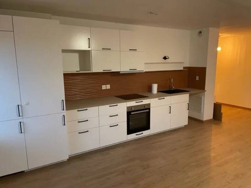 Maison à louer, 82m², SIX FOURS LES PLAGES