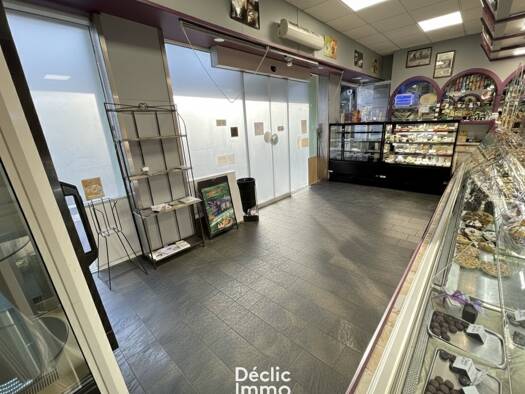 Boulangerie / Pâtisserie à vendre Fonds de commerce 204 750 € 4 pièces 157 m² de surface de vente Febvotte-Marat Tours 37000
