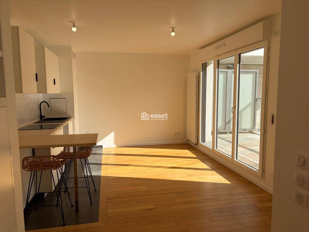 Maison à louer, 40m², SAINT MAUR DES FOSSES