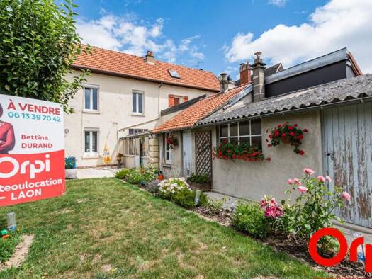 Maison à vendre 128 900 € 3 pièces 2 chambres 82 m² 392 m² de terrain Cité du Nord Laon 02000