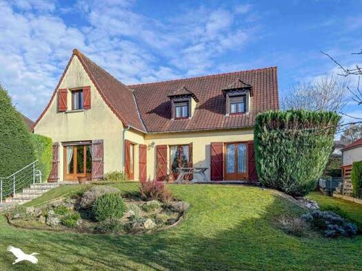 Maison à vendre 549 000 € 7 pièces 5 chambres 178 m² 1 015 m² de terrain Bas Maule 78580