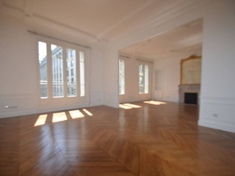 Maison à louer, 109m², PARIS 16E