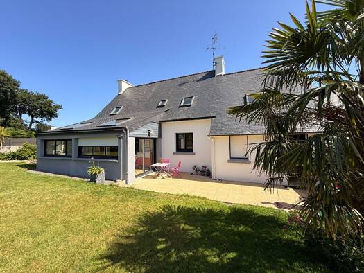 Maison à vendre 318 000 € 6 pièces 4 chambres 142 m² 941 m² de terrain Kersaint-Plabennec 29860