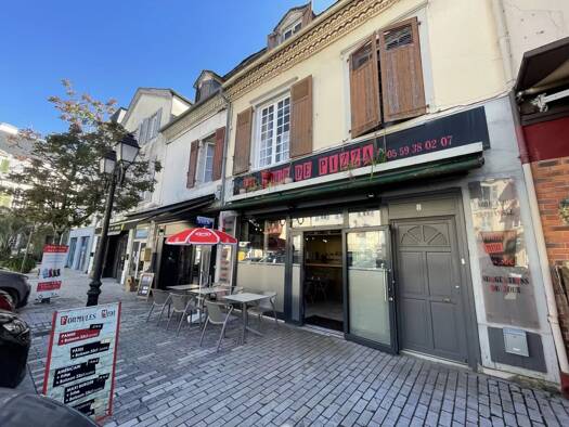 Restaurant à vendre 77 000 € 80 m² d'espace de restauration Salies-de-Béarn 64270