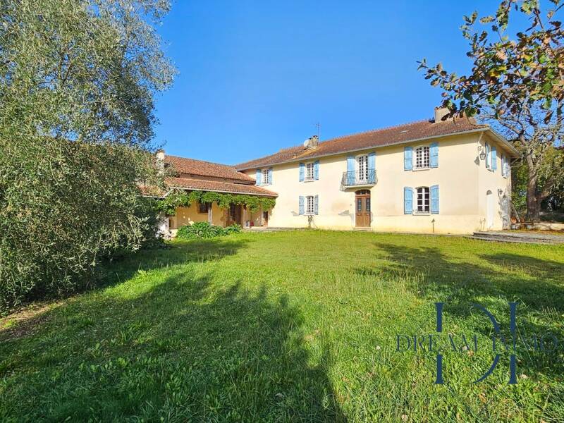 Maison à vendre, 380m², MIRANDE