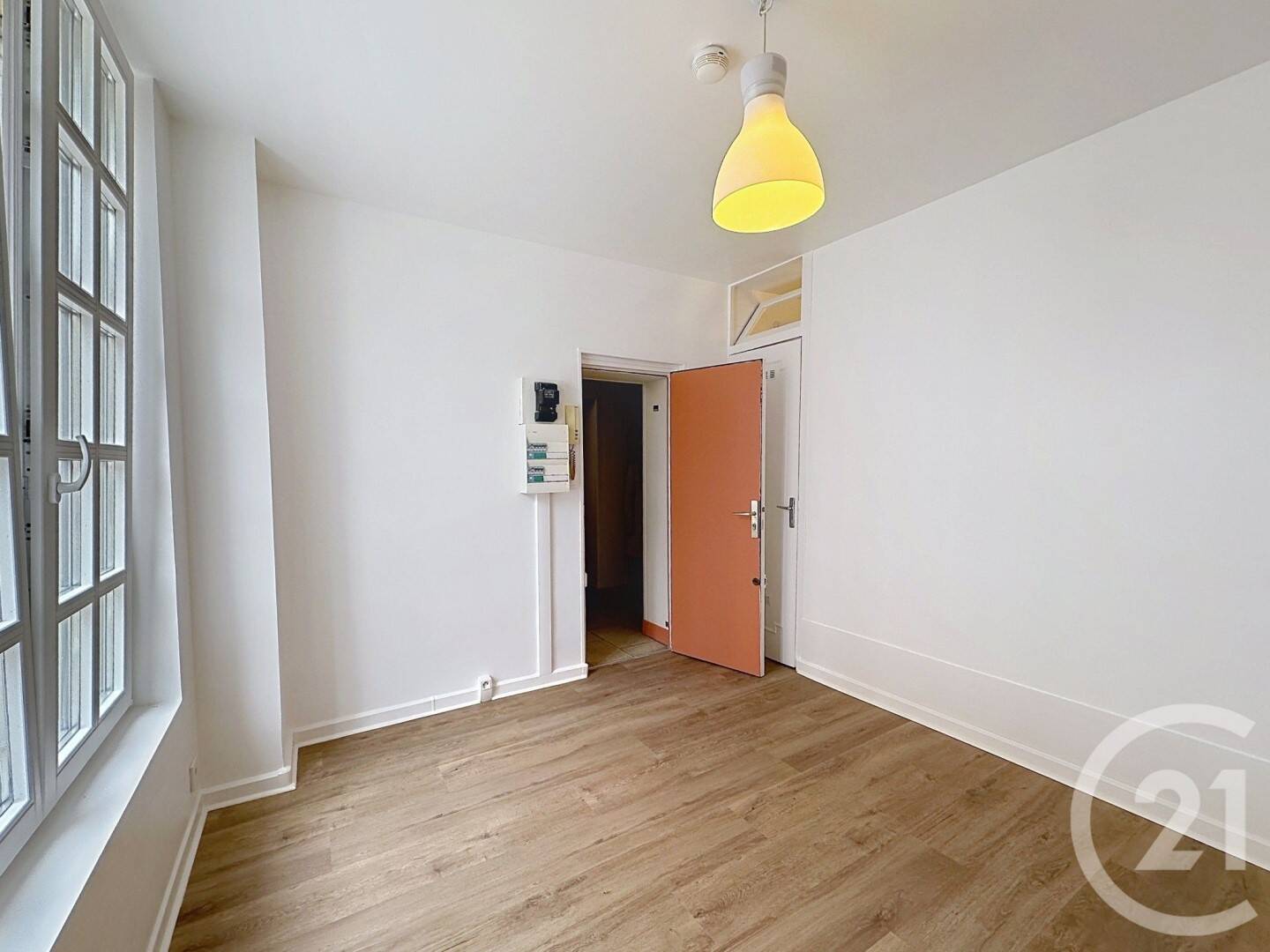 Maison à louer, 14m², VERSAILLES