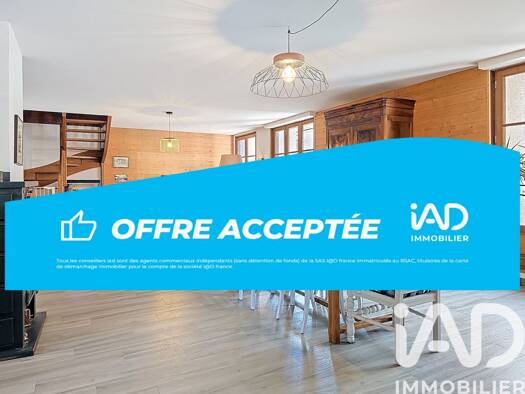 Maison à vendre 299 000 € 7 pièces 4 chambres 198 m² 1 053 m² de terrain Bellevigne-en-Layon 49750