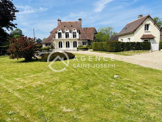 Maison à vendre 375 000 € 6 pièces 4 chambres 240 m² 1 900 m² de terrain Doudeville 76560