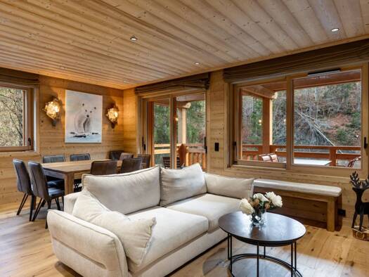 Chalet à vendre - Première occupation 1 400 000 € 6 pièces 3 chambres 126 m² 1 450 m² de terrain Le Grand-Bornand 74450