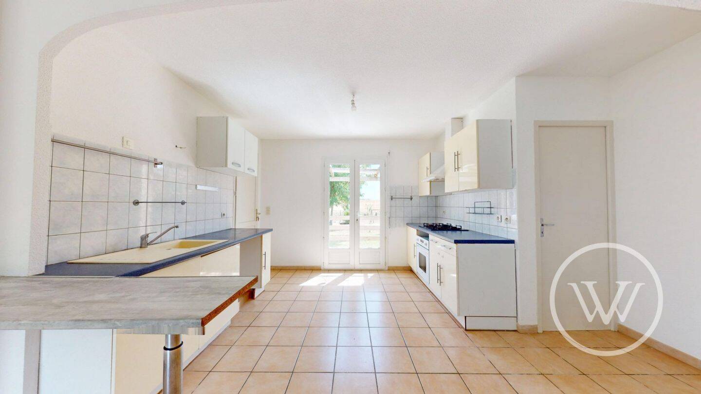 Maison à vendre, 77m², VILLENEUVE LES MONTREAL