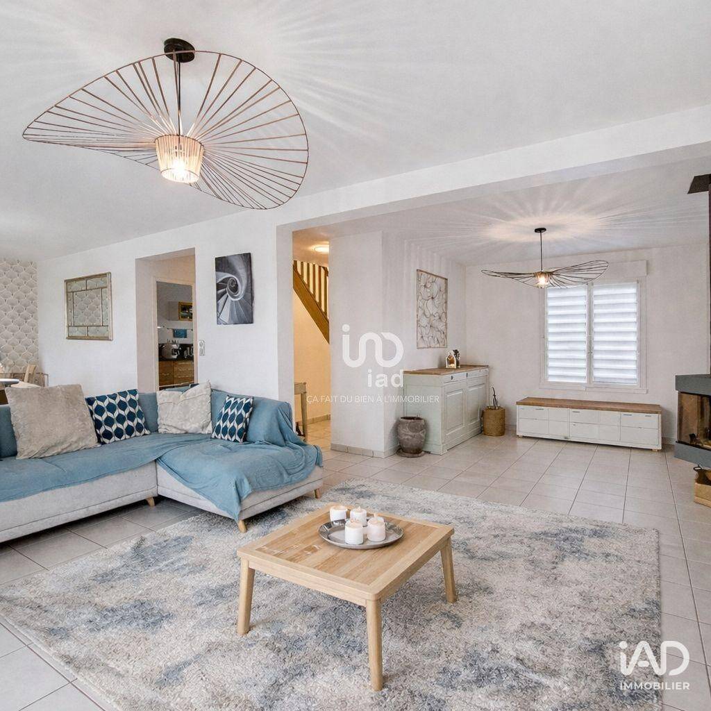 Maison à vendre, 125m², JUZIERS