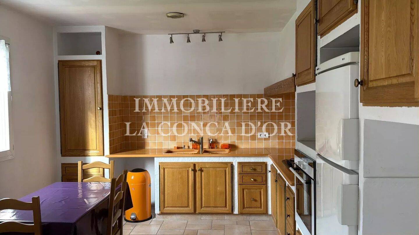Maison à vendre, 148m², TOURRETTE LEVENS