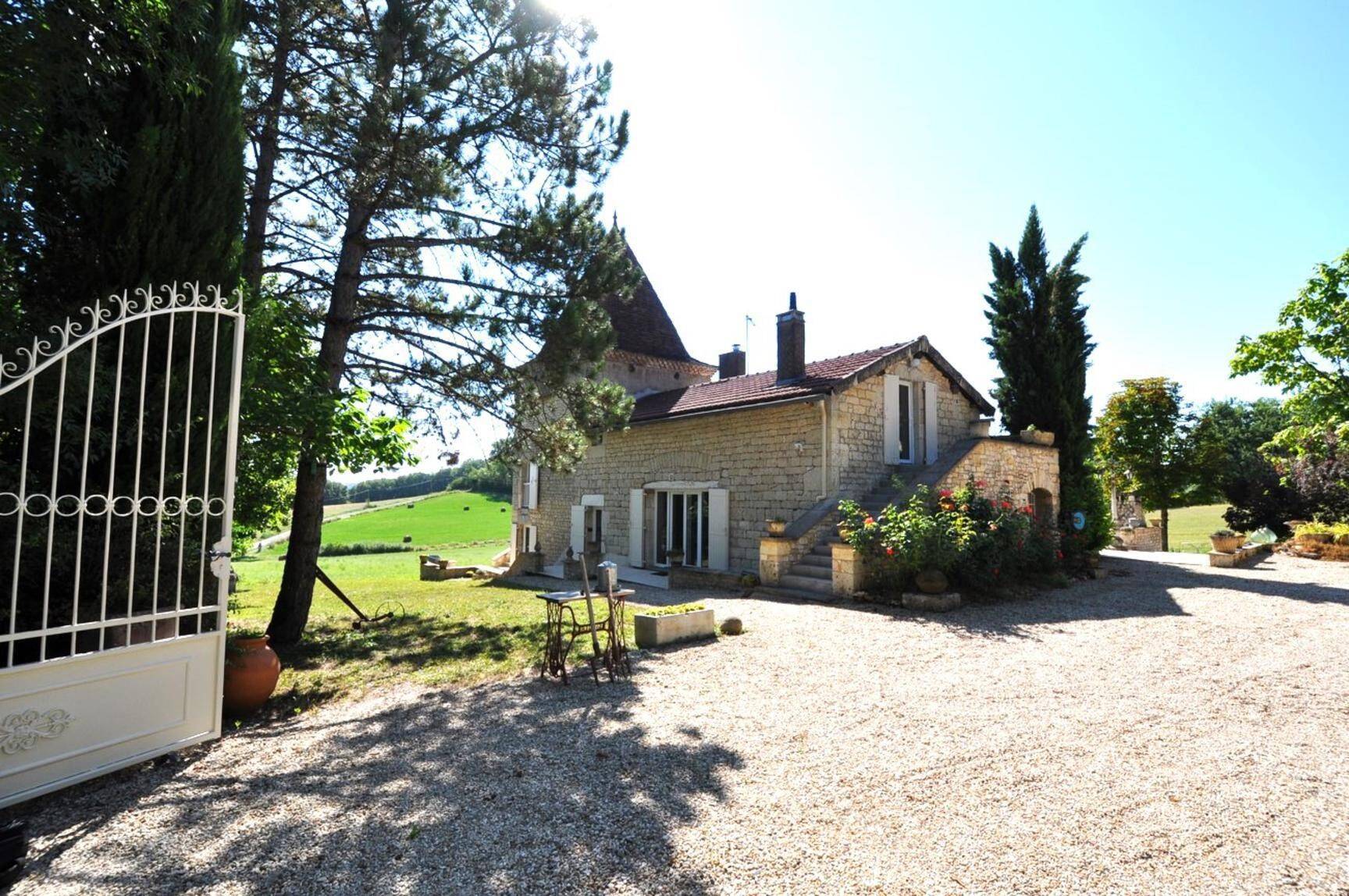 Maison à vendre, 123m², VILLENEUVE SUR VERE
