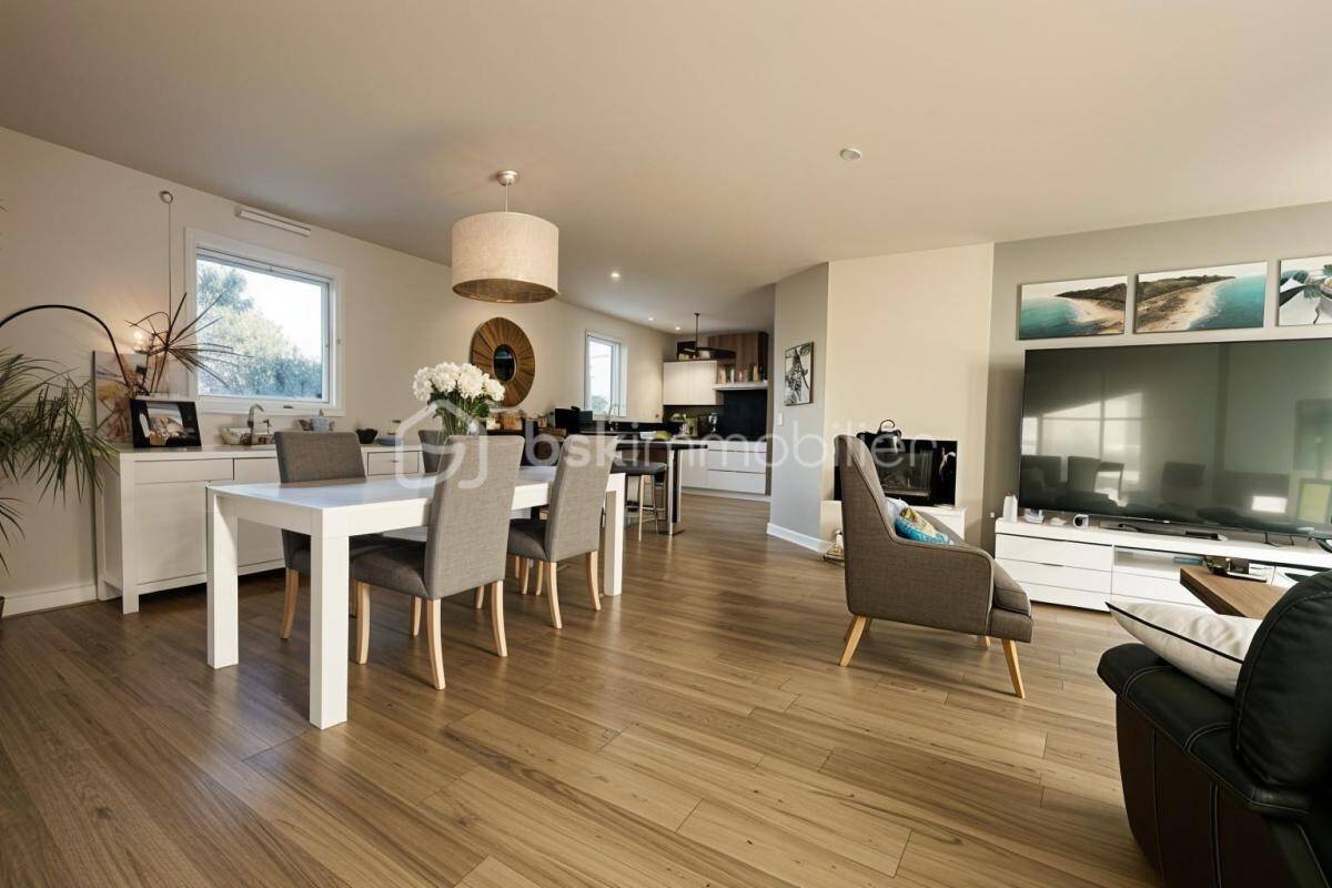 Maison à vendre, 103m², LA TURBALLE
