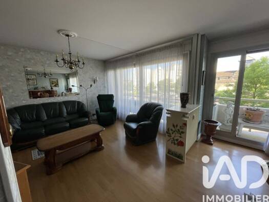 Appartement à vendre 129 000 € 5 pièces 3 chambres 113 m² Étage 2/5 Centre-Gigny-Noue Centre Saint-Dizier 52100