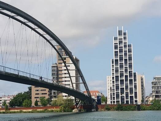 Appartement à louer - Première occupation 1 800 € 3 pièces 2 chambres 70 m² 12ème étage Huningue 68330