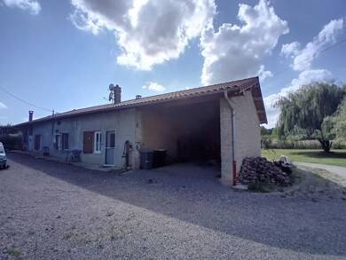 Maison à vendre 230 000 € 6 pièces 4 chambres 200 m² 3 117 m² de terrain Saint-Nizier-le-Bouchoux 01560