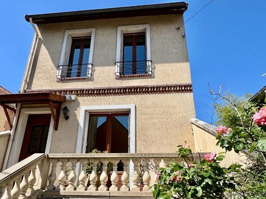 Maison à vendre 645 000 € 5 pièces 3 chambres 91 m² 150 m² de terrain Agent Sarre-Centre-Les Vallées-La Garenne Colombes 92700