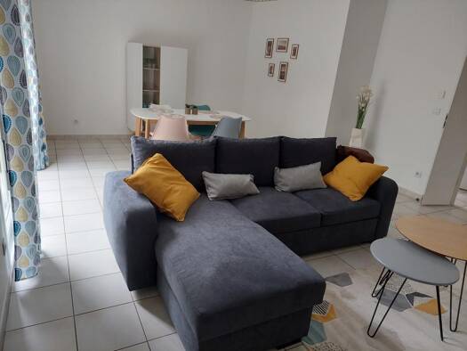 Colocation à louer 545 € 4 pièces 3 chambres 81,4 m² RDC Villabois-La Hutte Bruges 33520