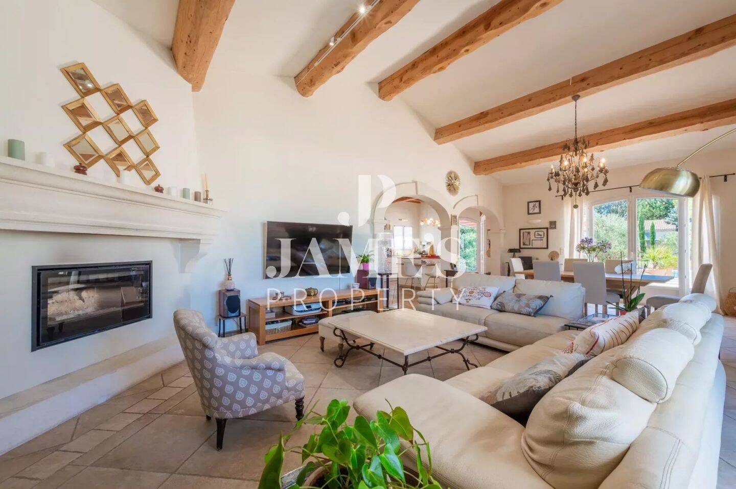 Maison à vendre, 0m², FONTVIEILLE