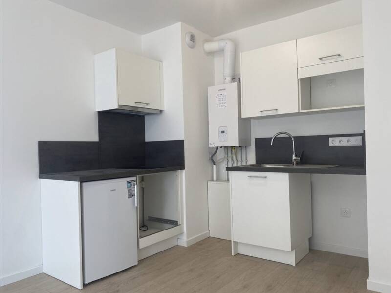 Maison à louer, 42m², SAINT MAUR DES FOSSES