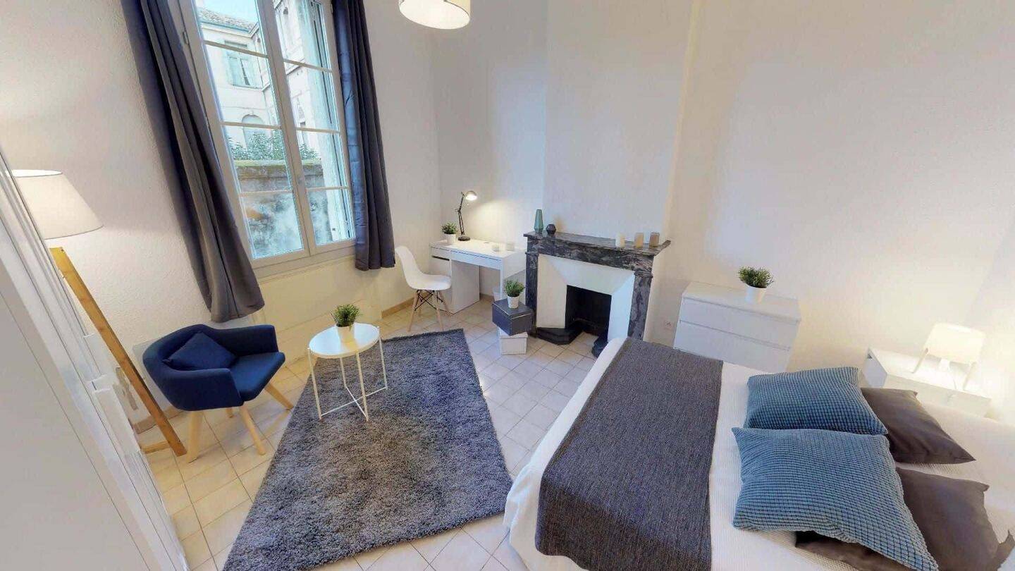 Chambre dans le 17 rue Poitevine - Colocation — 2