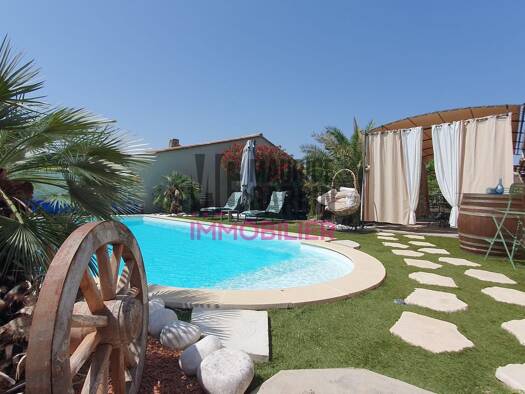 Maison de plain-pied à vendre 357 000 € 5 pièces 3 chambres 102 m² 503 m² de terrain Nord Monteux 84170