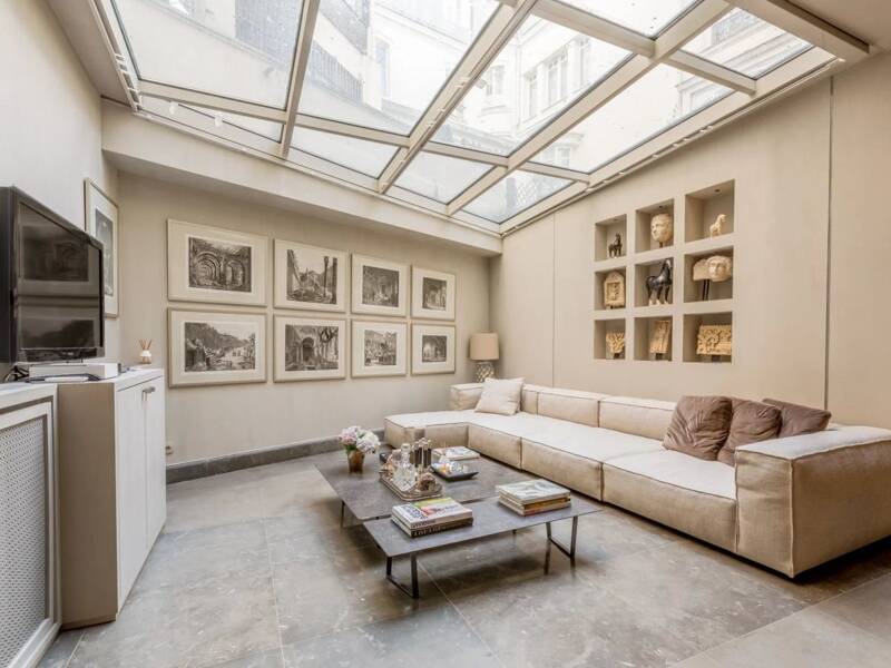 Maison à louer, 450m², PARIS 16E