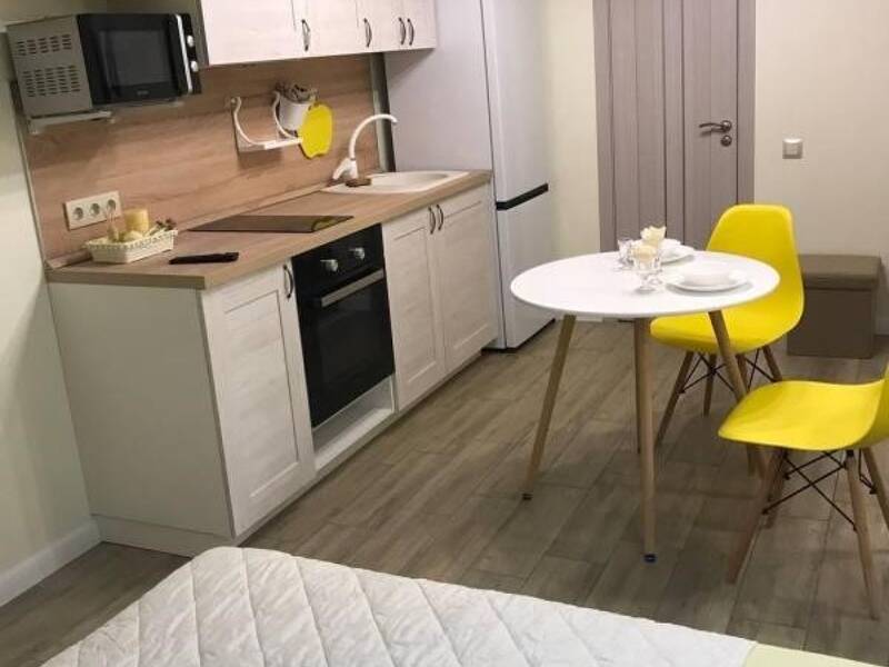 Maison à louer, 19m², PARIS 18E