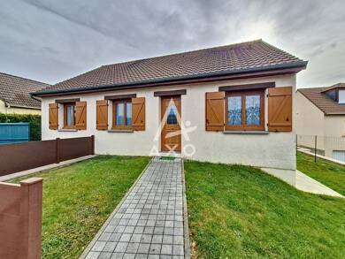 Maison de plain-pied à vendre 200 000 € 4 pièces 3 chambres 76 m² 940 m² de terrain Hodenc en Bray 60650