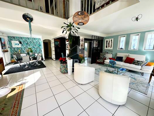 Maison à vendre 629 000 € 7 pièces 5 chambres 180 m² 495 m² de terrain Plage Sud Canet-en-Roussillon 66140