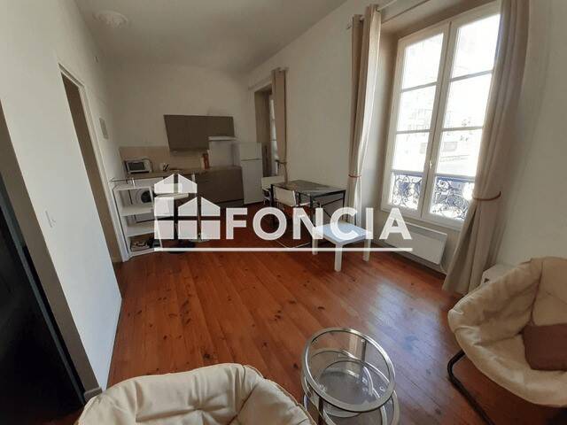 Maison à louer, 34m², PAU