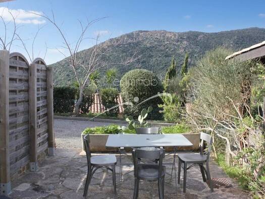 Appartement à vendre 198 000 € 2 pièces 1 chambre 31 m² RDC/1 Les Calanques Le Lavandou 83980