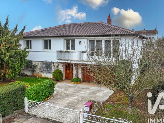 Maison de ville à vendre 339 000 € 7 pièces 5 chambres 150 m² 497 m² de terrain Centre Ville-Croix Saint Joseph Marly 57155