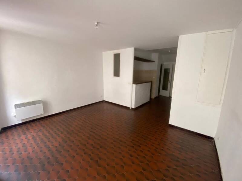 Maison à louer, 29m², OLLIOULES